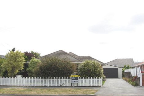 Photo of property in 487 Bower Avenue, Parklands, Christchurch, 8083