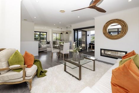 Photo of property in 34 Weatherly Drive, Beachlands, Auckland, 2018