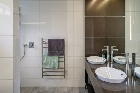 Photo of property in 15 Nikau Street, Eastbourne, Lower Hutt, 5013