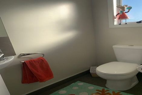 Photo of property in 2/28 Bleakhouse Road, Howick, Auckland, 2014