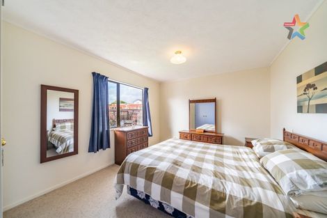 Photo of property in 2/37 Leighton Avenue, Waiwhetu, Lower Hutt, 5010