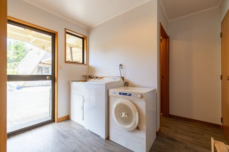 Photo of property in 239 Milford Road, Te Anau, 9600