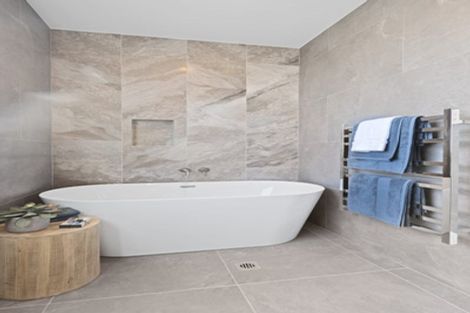 Photo of property in 23 Frater Avenue, Milford, Auckland, 0620