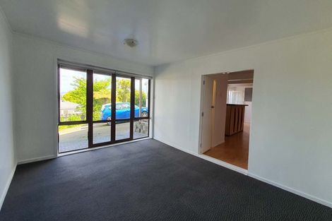 Photo of property in 40 Clyma Place, Massey, Auckland, 0614
