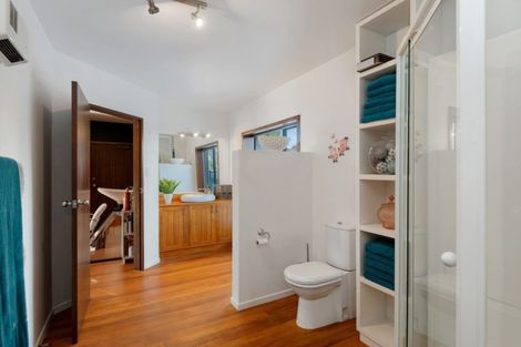 Photo of property in 58 Lake Terrace Road, Burwood, Christchurch, 8061