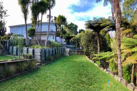 Photo of property in 35 Drome View Place, Beach Haven, Auckland, 0626