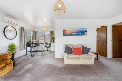 Photo of property in 1 Escalona Street, Te Kamo, Whangarei, 0112