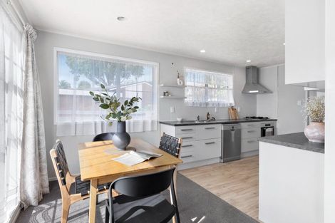 Photo of property in 8 Paul Avenue, Morrinsville, 3300