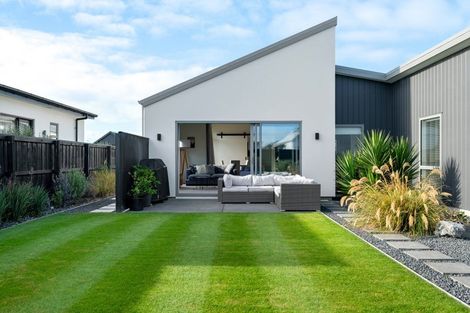 Photo of property in 27 Finstock Way, Rolleston, 7614