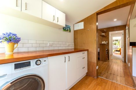 Photo of property in 21 Frank Street, Oneroa, Waiheke Island, 1081