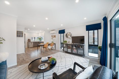 Photo of property in 11 Doug Jensen Street, Wallaceville, Upper Hutt, 5018