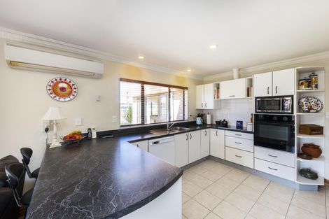 Photo of property in 5 Washington Parade, Milson, Palmerston North, 4414