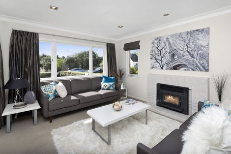 Photo of property in 22 Edmund Hillary Avenue, Papakura, 2110