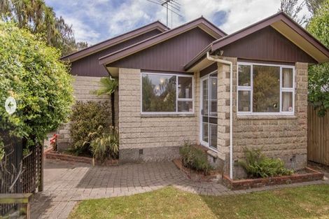 Photo of property in 19 Carruthers Street, Ilam, Christchurch, 8041
