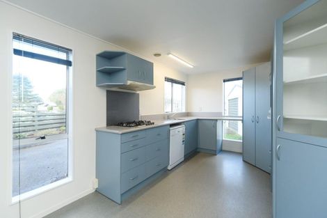 Photo of property in 41 Acacia Street, Kelvin Grove, Palmerston North, 4414