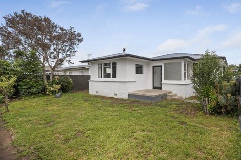Photo of property in 108 Lumsden Road, Akina, Hastings, 4122