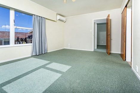 Photo of property in 1/18 Anne Road, Hillcrest, Auckland, 0627