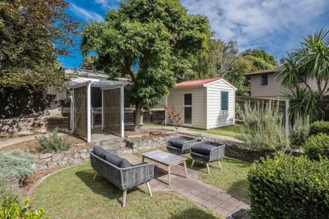 Photo of property in 73 Park Avenue, Waikanae, 5036