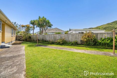 Photo of property in 12 Miles Crescent, Wainuiomata, Lower Hutt, 5014