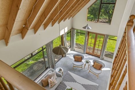 Photo of property in 345 Mazengarb Road, Paraparaumu, 5032