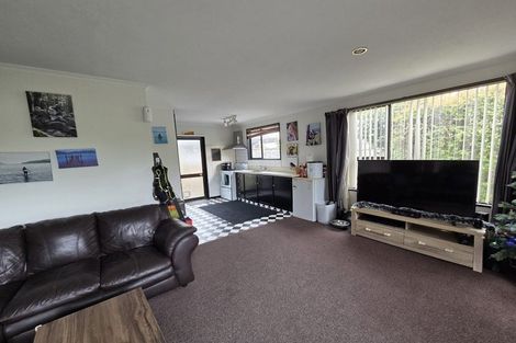 Photo of property in 1/820 Main Road North, Belfast, Christchurch, 8051