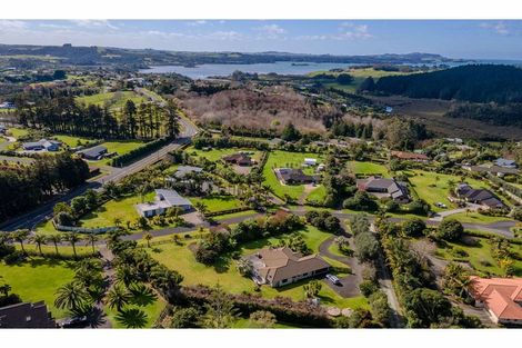 Photo of property in 4 Kotare Heights, Kerikeri, 0230