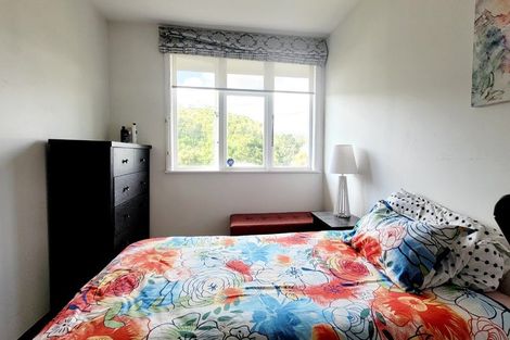 Photo of property in 84 Champion Street, Cannons Creek, Porirua, 5024