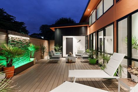 Photo of property in 17 Neidpath Road, Mornington, Dunedin, 9011