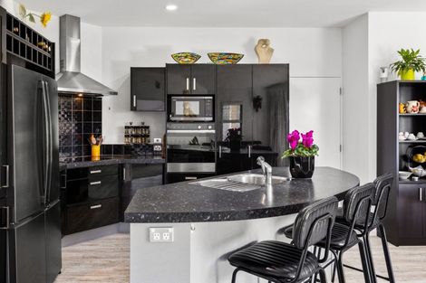 Photo of property in 9 Pania Place, Poraiti, Napier, 4112