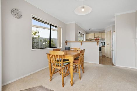 Photo of property in 14b Esmeralda Street, Welcome Bay, Tauranga, 3112