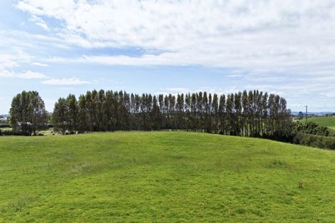 Photo of property in 114 Dudley Road Upper, Inglewood, 4386