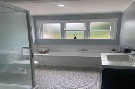 Photo of property in 69 Homebush Road, Khandallah, Wellington, 6035