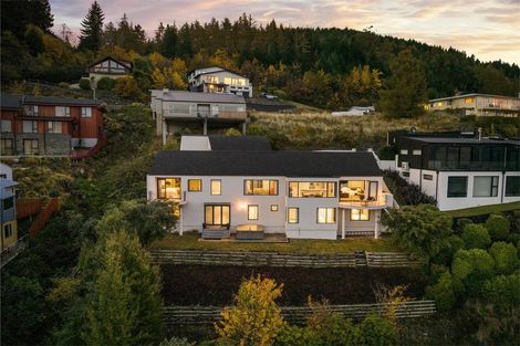 Photo of property in 94 Hensman Road, Queenstown, 9300