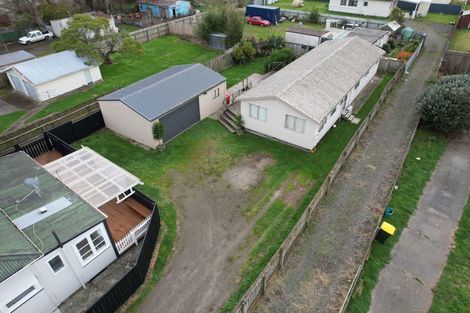 Photo of property in 79 Avenue Road, Foxton, 4814