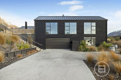 Photo of property in 3 Rabbiters Drive, Jacks Point, Queenstown, 9371