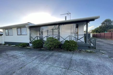 Photo of property in 1/9 Casuarina Road, Half Moon Bay, Auckland, 2012