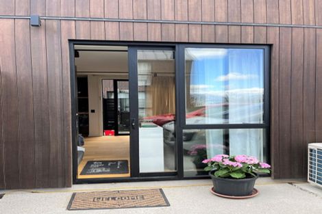 Photo of property in 12 Woolshed Road, Jacks Point, Queenstown, 9371