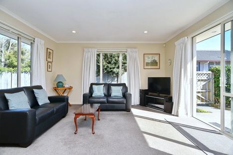 Photo of property in 2/93 Opawa Road, Opawa, Christchurch, 8023