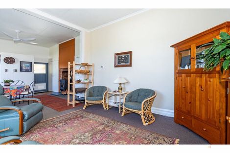 Photo of property in 2 Point Bush Road, Waimate, 7924