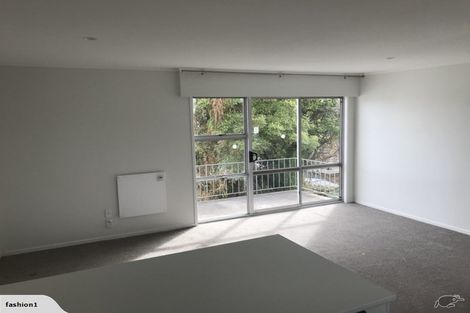 Photo of property in 15 Queen Mary Avenue, New Lynn, Auckland, 0600