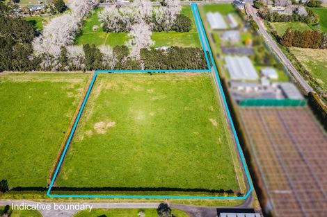 Photo of property in 42 Taupaki Road, Taupaki, 0782