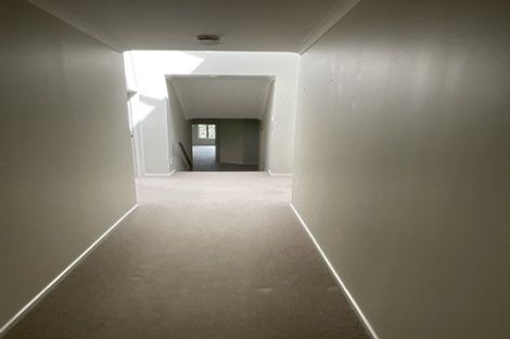 Photo of property in 12 The Mews, Shamrock Park, Auckland, 2016