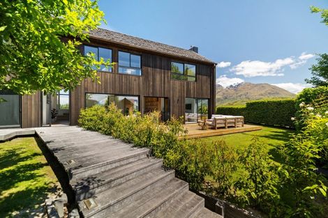 Photo of property in 12 Arran Lane, Jacks Point, Queenstown, 9371