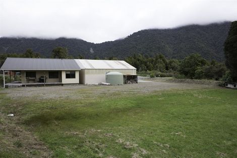 Photo of property in 25i Duncan Mcfarlane Road, Jackson Bay, Haast, 7886