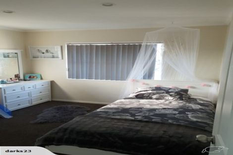 Photo of property in 1/61 Glenmore Road, Sunnyhills, Auckland, 2010
