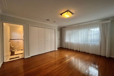 Photo of property in 9 Gull Lane, Mairangi Bay, Auckland, 0630