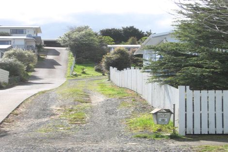 Photo of property in 37 Eureka Place, Parahaki, Whangarei, 0112