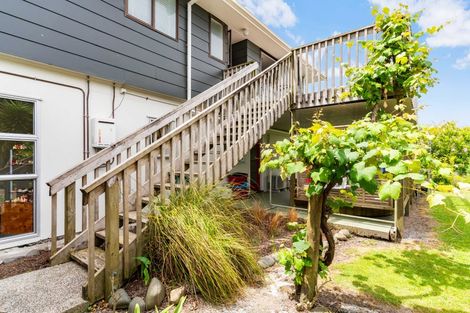 Photo of property in 6 Ferry Road, Waipu, 0510