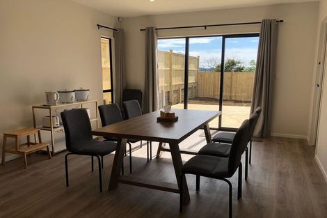 Photo of property in 8 Frontier Lane, Flat Bush, Auckland, 2019