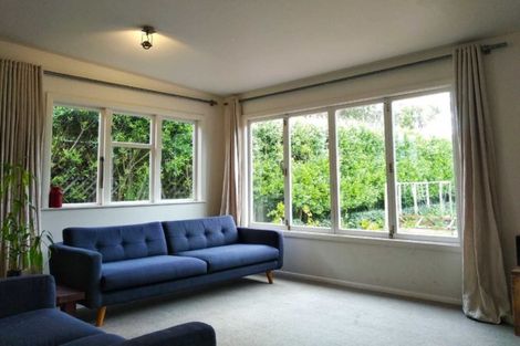 Photo of property in 20 Oroua Street, Eastbourne, Lower Hutt, 5013